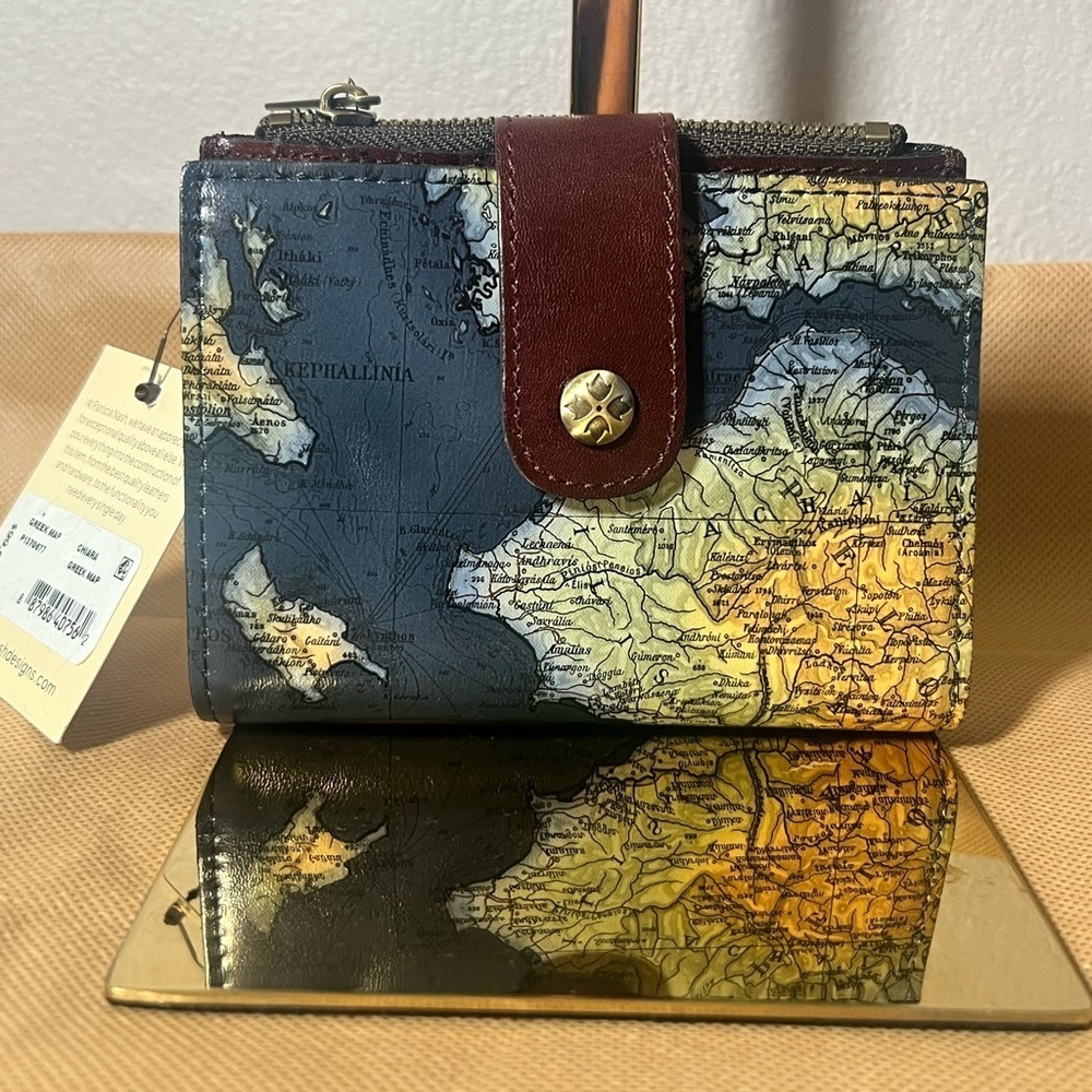 NWT Patricia Nash Chiara Greek Map Leather Bi-Fold Wallet - Picture 2 of 9